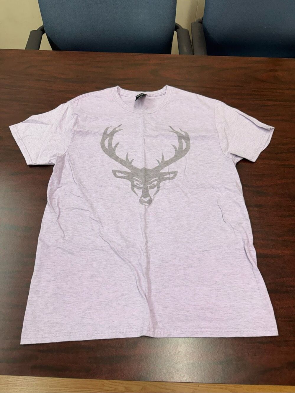 Bucked Up Lavender Short Sleeve Tee Shirt Size Medium
